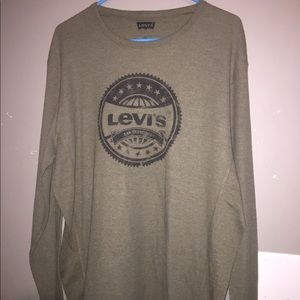 Green Levi’s long sleeve Henley
